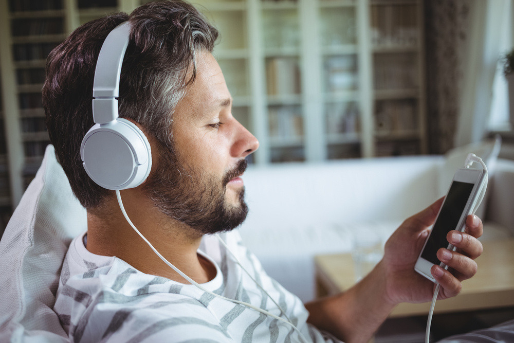 Improve Your Day With These 7 Tiny Habits-featured-image