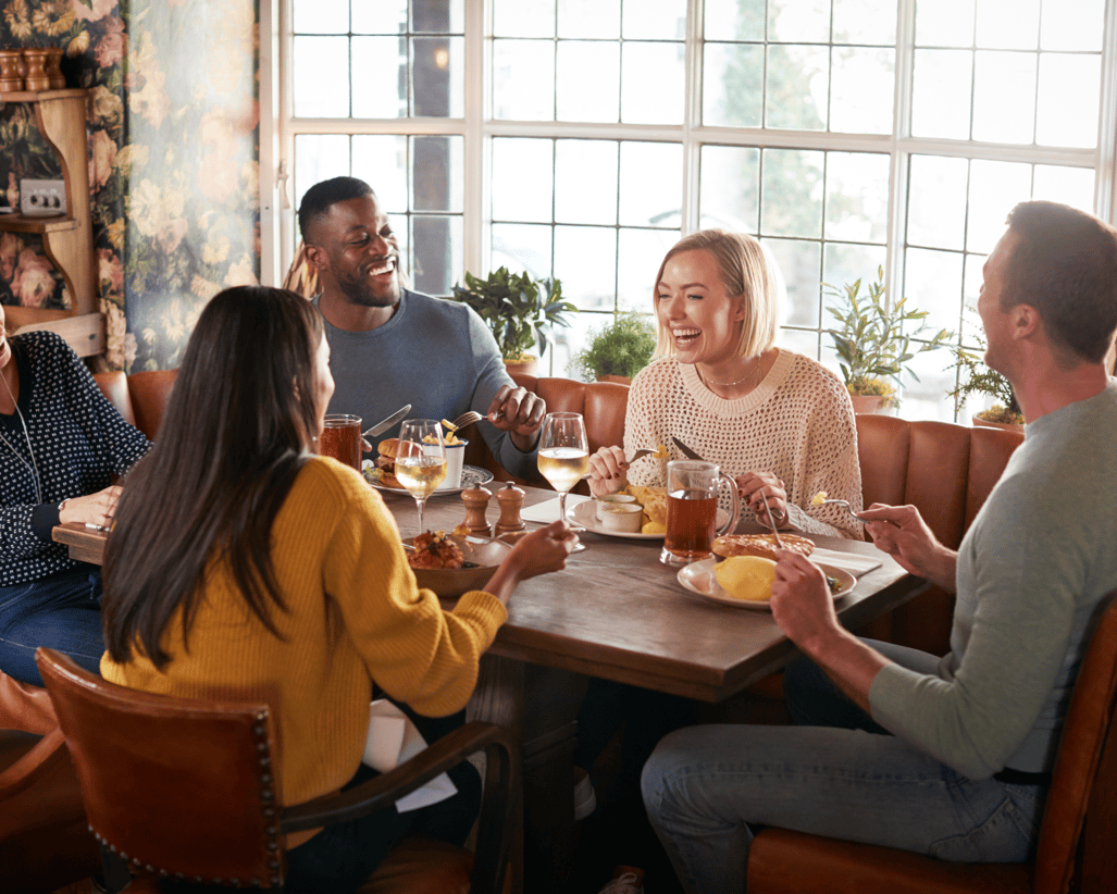 Tips for Eating Healthy in Social Situations-featured-image